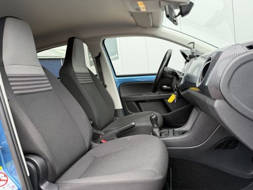 Volkswagen up! 1.0 65pk 5drs. Black Style | Camera | Cruise ActivLease financial lease