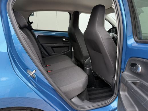 Volkswagen up! 1.0 65pk 5drs. Black Style | Camera | Cruise ActivLease financial lease