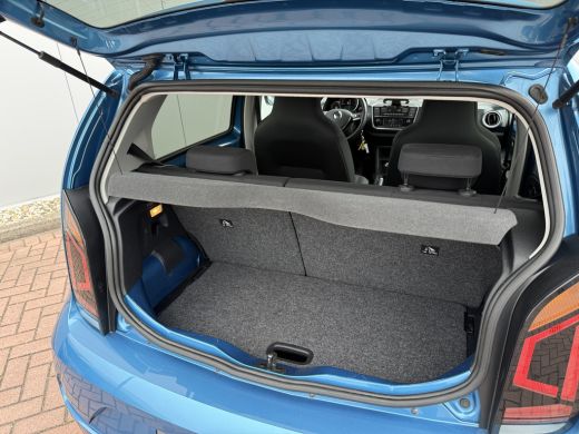 Volkswagen up! 1.0 65pk 5drs. Black Style | Camera | Cruise ActivLease financial lease