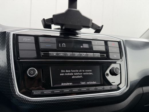 Volkswagen up! 1.0 65pk 5drs. Black Style | Camera | Cruise ActivLease financial lease