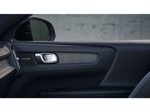 Volvo  EX40 Single Motor Extended Range Ultra 82 kWh | Pano | 360 camera | Memory | Harman/Kardon | Warmtepom... ActivLease financial lease