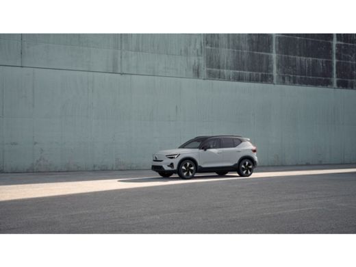 Volvo  EX40 Single Motor Extended Range Ultra 82 kWh | Pano | 360 camera | Memory | Harman/Kardon | Warmtepom... ActivLease financial lease
