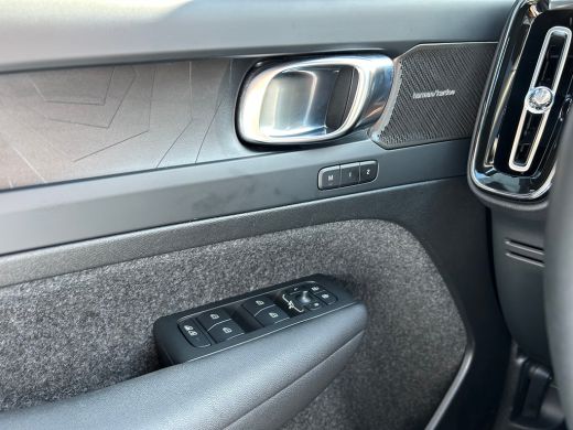 Volvo  EX40 Single Motor Extended Range Ultra 82 kWh | Pano | 360 camera | Memory | Harman/Kardon | Warmtepom... ActivLease financial lease