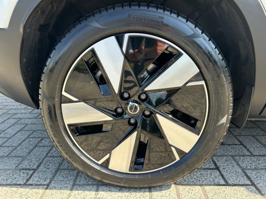 Volvo  EX40 Single Motor Extended Range Ultra 82 kWh | Pano | 360 camera | Memory | Harman/Kardon | Warmtepom... ActivLease financial lease