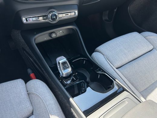 Volvo  EX40 Single Motor Extended Range Ultra 82 kWh | Pano | 360 camera | Memory | Harman/Kardon | Warmtepom... ActivLease financial lease