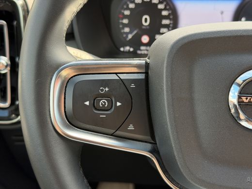 Volvo  XC40 1.5 T5 Recharge Business Pro | Apple Carplay/Android Auto | Cruise control adaptief | Stuurwiel e... ActivLease financial lease