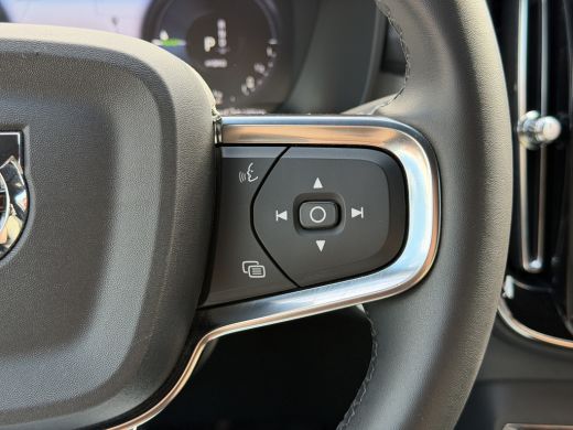 Volvo  XC40 1.5 T5 Recharge Business Pro | Apple Carplay/Android Auto | Cruise control adaptief | Stuurwiel e... ActivLease financial lease
