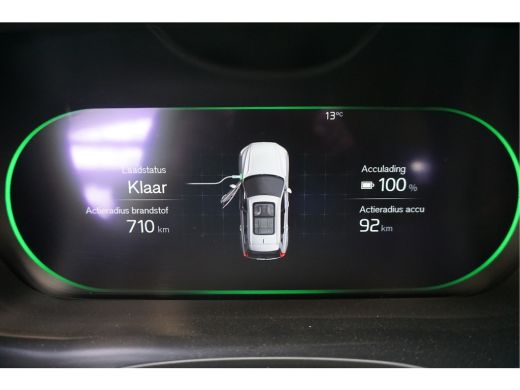 Volvo  XC60 2.0 T6 Plug-in hybrid AWD Ultimate Dark Head-Up Long-Range 20"Velgen Schuifdak. ActivLease financial lease