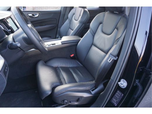 Volvo  XC60 2.0 T6 Plug-in hybrid AWD Ultimate Dark Head-Up Long-Range 20"Velgen Schuifdak. ActivLease financial lease