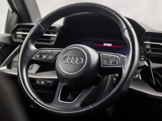 Audi A3 Sportback 30 TFSI Sport (APPLE CARPLAY, GROOT NAVI, CAMERA, ELEK STOEL, ADAPTIVE CRUISE, STOELVER... ActivLease financial lease