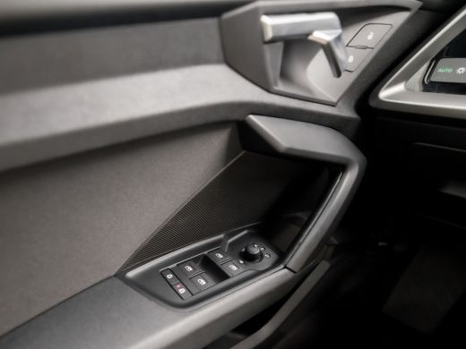 Audi A3 Sportback 30 TFSI Sport (APPLE CARPLAY, GROOT NAVI, CAMERA, ELEK STOEL, ADAPTIVE CRUISE, STOELVER... ActivLease financial lease