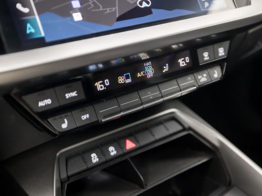Audi A3 Sportback 30 TFSI Sport (APPLE CARPLAY, GROOT NAVI, CAMERA, ELEK STOEL, ADAPTIVE CRUISE, STOELVER... ActivLease financial lease