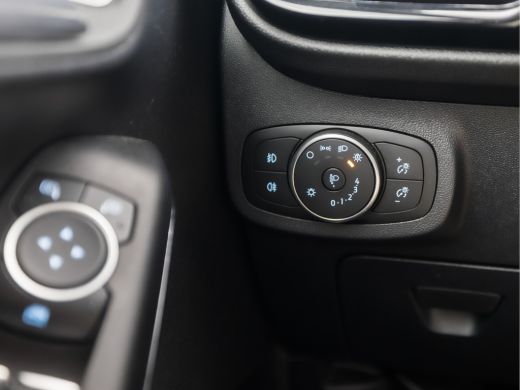 Ford Fiesta 1.0 EcoBoost Titanium (APPLE CARPLAY, GROOT NAVI, CLIMATE, SPORTSTOELEN, LM VELGEN, PARKEERSENSOR... ActivLease financial lease