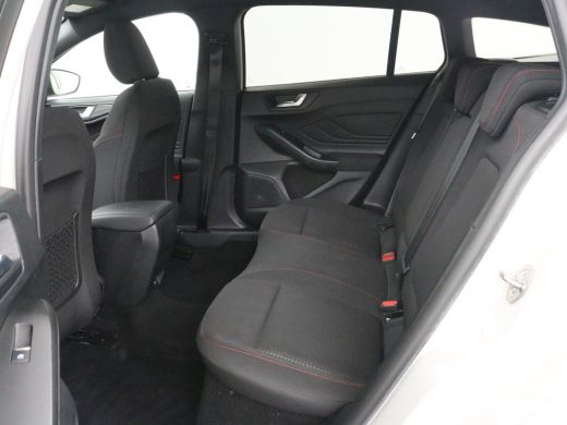 Ford Focus 1.5 EcoBoost ST Line X Business | Virtual | Cruise | Virtual | Cruise control | Lane assist | Cam... ActivLease financial lease