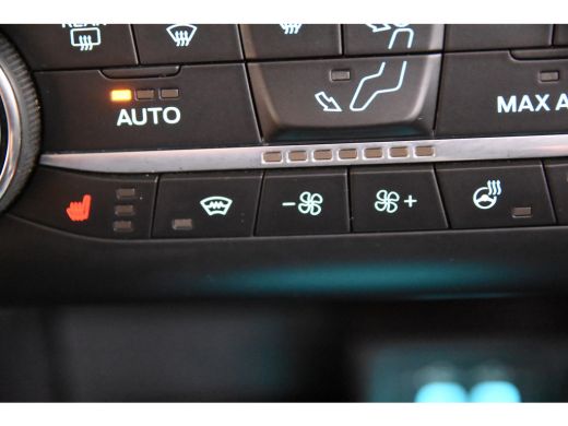 Ford Focus Hybrid *1ste Eigenaar*Navigatie*Stoelverwarming*Camera* ActivLease financial lease