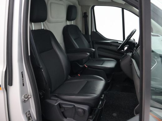 Ford Transit Custom 310 2.0 TDCI 170 PK AUT. L2H1 SPORT + CAMERA | ADAPTIVE CRUISE | CARPLAY | TREKHAAK | STOELVERW. ActivLease financial lease