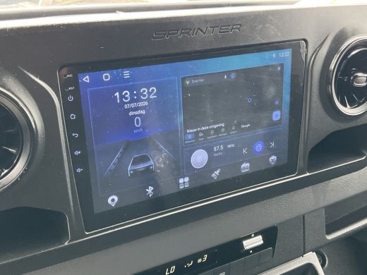 Mercedes-Benz Sprinter 3-Pers 314 2.2 CDI 143PK L2H1 Clima Cruise Audio Trekhaak 3-Persoons ActivLease financial lease