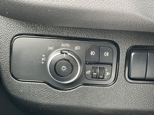 Mercedes-Benz Sprinter 3-Pers 314 2.2 CDI 143PK L2H1 Clima Cruise Audio Trekhaak 3-Persoons ActivLease financial lease