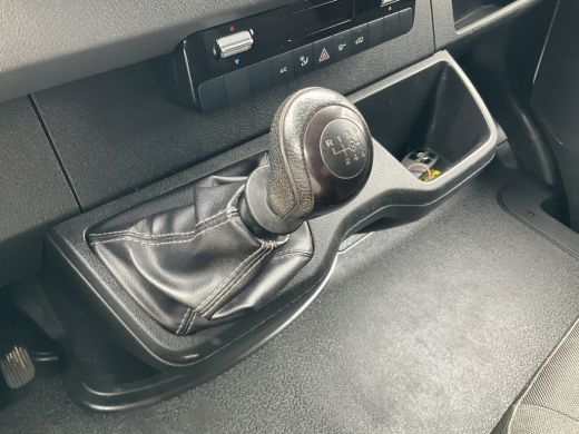 Mercedes-Benz Sprinter 3-Pers 314 2.2 CDI 143PK L2H1 Clima Cruise Audio Trekhaak 3-Persoons ActivLease financial lease