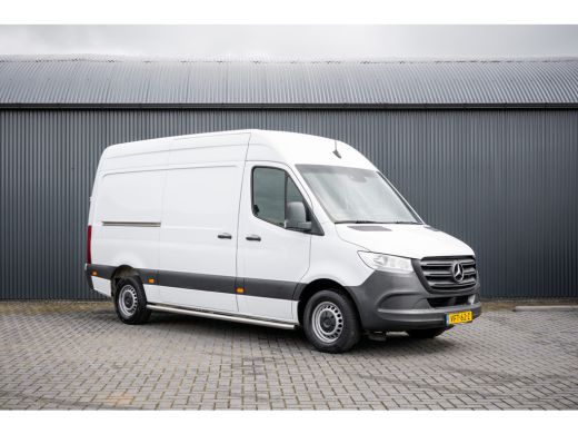 Mercedes-Benz Sprinter 311 CDI RWD L2H2 | Volledig Ingericht | Mbux | Camera | Navi | Climatronic ActivLease financial lease