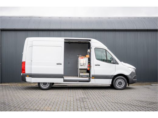 Mercedes-Benz Sprinter 311 CDI RWD L2H2 | Volledig Ingericht | Mbux | Camera | Navi | Climatronic ActivLease financial lease