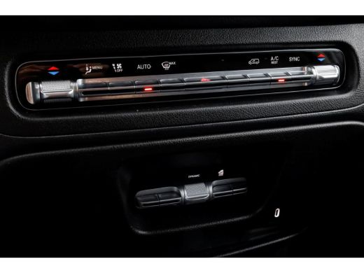 Mercedes-Benz Vito 116 CDI 163pk 9G Automaat XL Extra Lang 4x4 ZG2 LED/ACC/2x Schuifdeur 05-2024 ActivLease financial lease