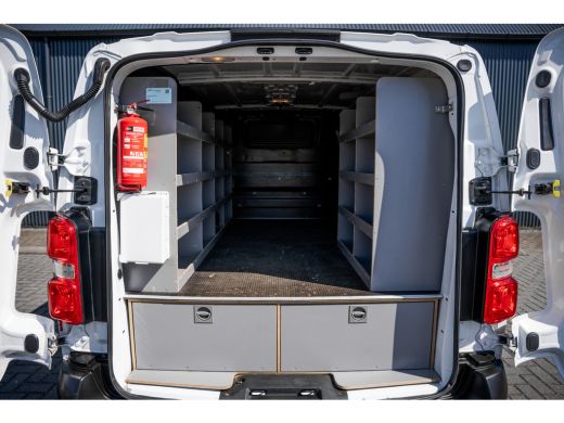 Opel Vivaro 1.5 L2H1 | 3-Zits | 1e Eigenaar | Cruise | PDC | Airco ActivLease financial lease