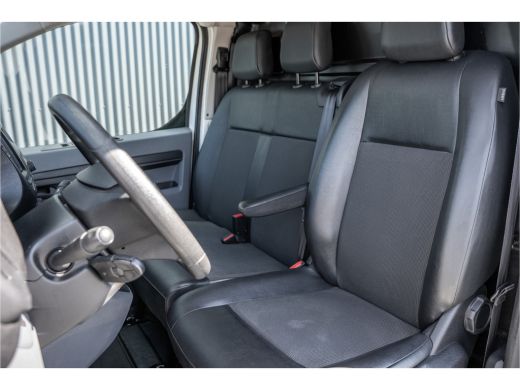 Opel Vivaro 1.5 L2H1 | 3-Zits | 1e Eigenaar | Cruise | PDC | Airco ActivLease financial lease