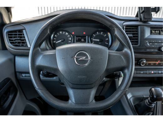 Opel Vivaro 1.5 L2H1 | 3-Zits | 1e Eigenaar | Cruise | PDC | Airco ActivLease financial lease
