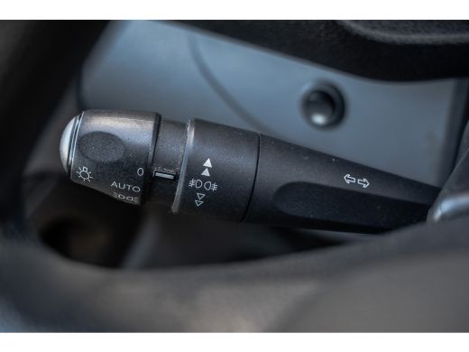 Opel Vivaro 1.5 L2H1 | 3-Zits | 1e Eigenaar | Cruise | PDC | Airco ActivLease financial lease