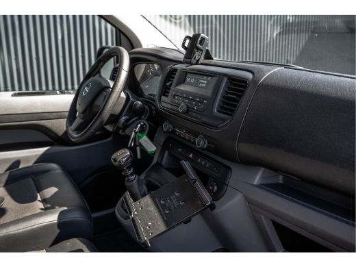 Opel Vivaro 1.5 L2H1 | 3-Zits | 1e Eigenaar | Cruise | PDC | Airco ActivLease financial lease