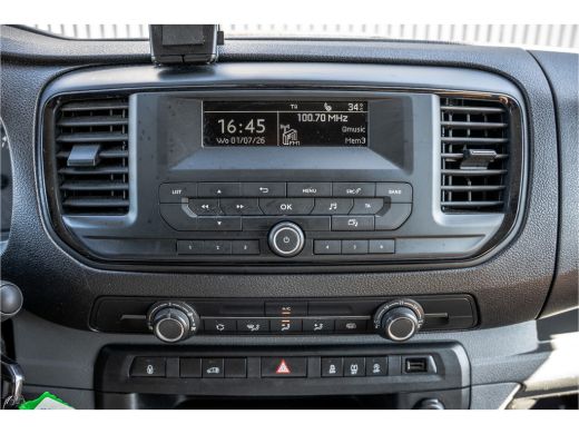 Opel Vivaro 1.5 L2H1 | 3-Zits | 1e Eigenaar | Cruise | PDC | Airco ActivLease financial lease
