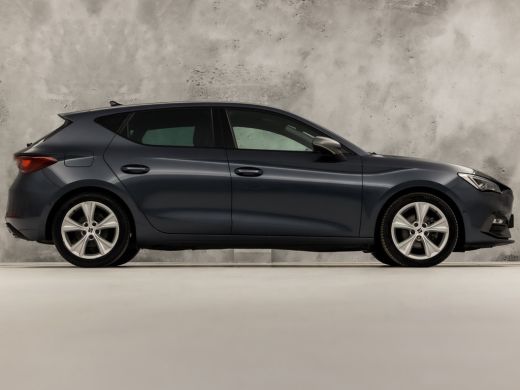 Seat Leon 1.0 TSI FR Sport (APPLE CARPLAY, GROOT NAVI, GETINT GLAS, PARKEERSENSOREN, SPORTSTOELEN, ADAPTIVE... ActivLease financial lease