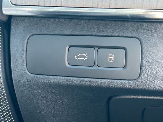 Volvo  XC90 2.0 T8 Plug-in hybrid AWD Ultra Bright | Luchtvering | Trekhaak | 360 camera | HU-Display | Stoel... ActivLease financial lease