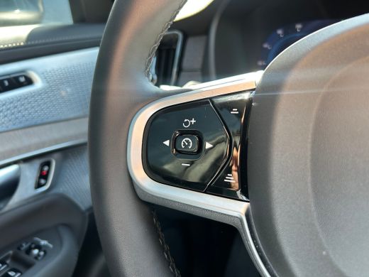 Volvo  XC90 2.0 T8 Plug-in hybrid AWD Ultra Bright | Luchtvering | Trekhaak | 360 camera | HU-Display | Stoel... ActivLease financial lease
