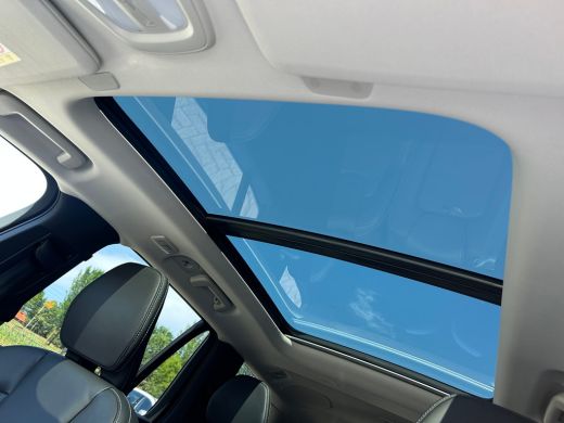 Volvo  XC90 2.0 T8 Plug-in hybrid AWD Ultra Bright | Luchtvering | Trekhaak | 360 camera | HU-Display | Stoel... ActivLease financial lease