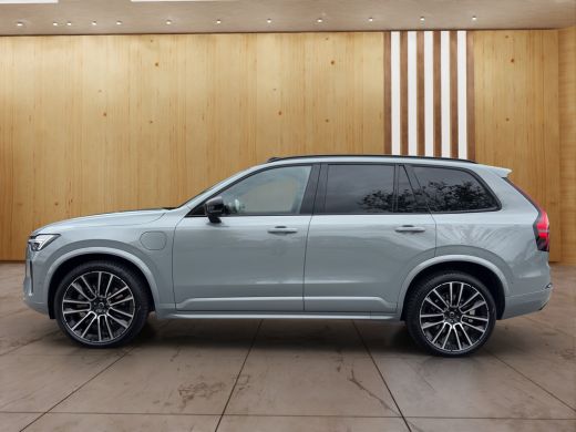 Volvo  XC90 Ultra Black Edition 2.0 T8 Plug-In Hybrid AWD | Bowers & Wilkins | Luchtvering | Full LED Verlich... ActivLease financial lease