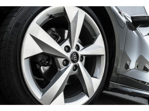 Audi A3 Sportback 40 TFSI e Advanced edition 204PK | Ledere Sportstoelen | Full LED Koplampen | Optiek Pa... ActivLease financial lease