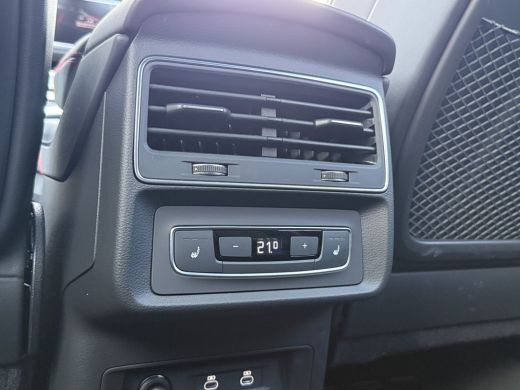 Audi Q8 60 TFSI e 560pk quattro Aero ABT Power pakket | Carbon pakket ActivLease financial lease
