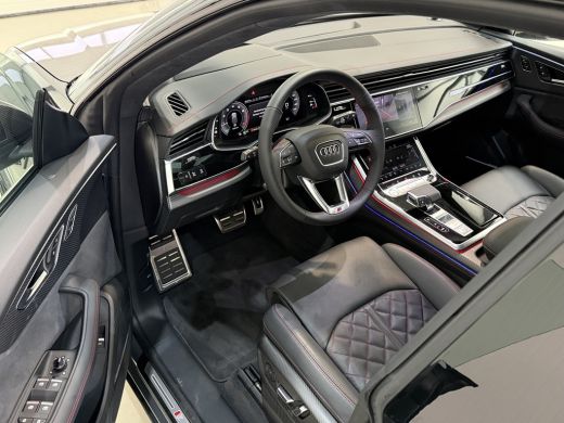 Audi Q8 60 TFSI e 560pk quattro Aero ABT Power pakket | Carbon pakket ActivLease financial lease