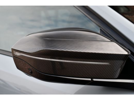 BMW M5 Touring | Kreidegrau Ind. | Ultimate Pack | Keramisch | Pano | Trekh | B&W | DA+ ActivLease financial lease
