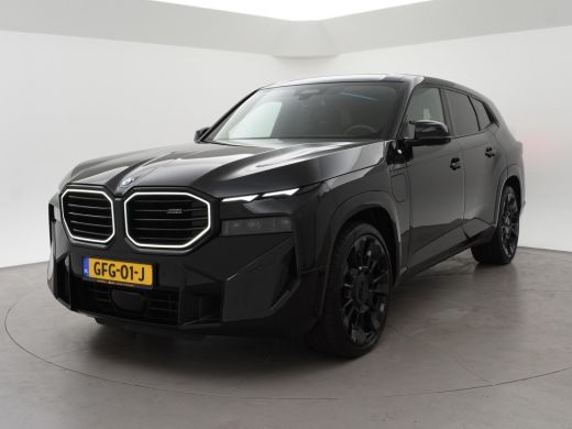 BMW XM PHEV 50e 30 kWh 476 PK *BTW* + 23 INCH | TREKHAAK | DRIVING ASSIST PRO | MASSAGE | HEAD UP ActivLease financial lease