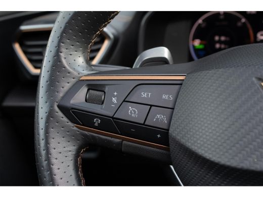 CUPRA Formentor 1.4 e-Hybrid Business PANO CAMERA MAXTON MEMORY ACC ActivLease financial lease