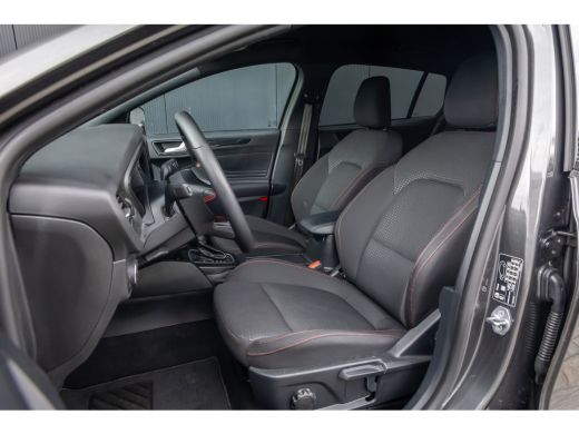 Ford Focus 1.0 EcoBoost Hybrid ST Line | 155pk | Automaat | Winter-pack | LED-verlichting | Privacy-glass | ... ActivLease financial lease