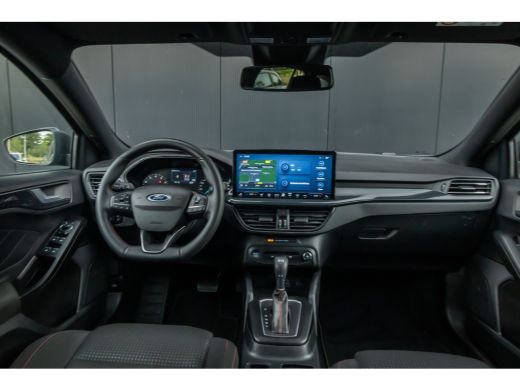 Ford Focus 1.0 EcoBoost Hybrid ST Line | 155pk | Automaat | Winter-pack | LED-verlichting | Privacy-glass | ... ActivLease financial lease