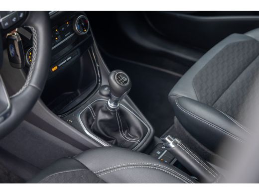 Ford Puma 1.0 EcoBoost Hybrid Titanium X | Half leder | LED verlichting | Privacy-glass | Apple carplay / A... ActivLease financial lease