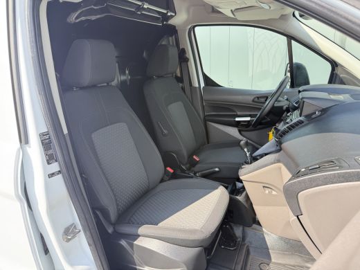 Ford Transit Connect 1.0 Ecoboost 100 PK BENZINE / L1H1 / 1e EIG. / TREKHAAK / CAMERA / PDC / LICHTMETALEN VELGEN ActivLease financial lease