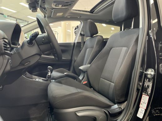 Hyundai i20 1.0 T-GDI Premium | &euro; 2.300,- voorraad voordeel! | Schuif-/kanteldak | Direct leverbaar! | ActivLease financial lease