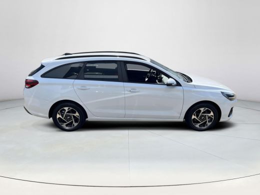 Hyundai i30 1.0 T-GDi Comfort | &euro; 2.000,- voordeel! | Uit voorraad leverbaar! | ActivLease financial lease