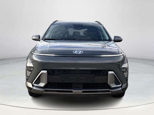 Hyundai Kona 1.6 GDI HEV Premium &euro; 6.650,- VOORRAAD VOORDEEL | Rijklaaprijs! ActivLease financial lease